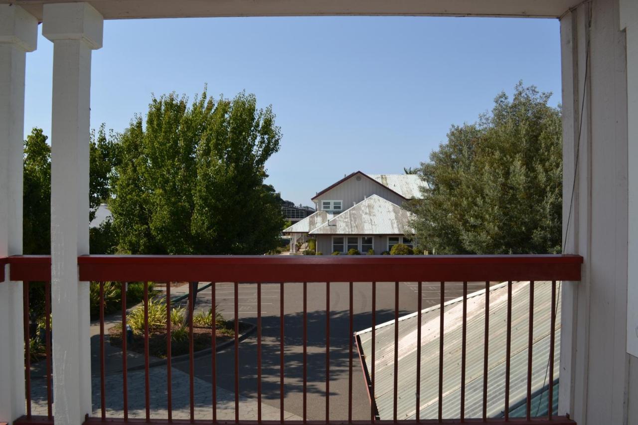 Sebastopol Inn Luaran gambar
