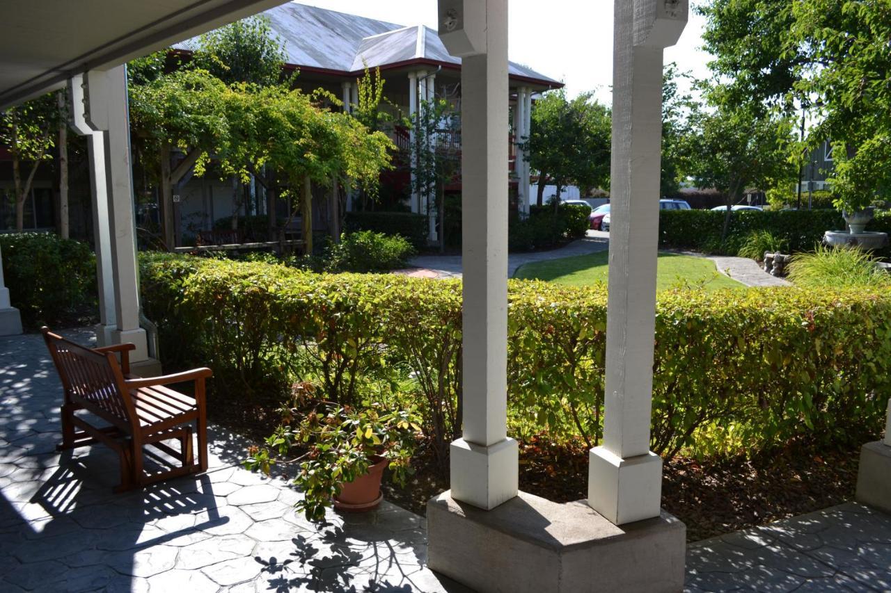 Sebastopol Inn Luaran gambar